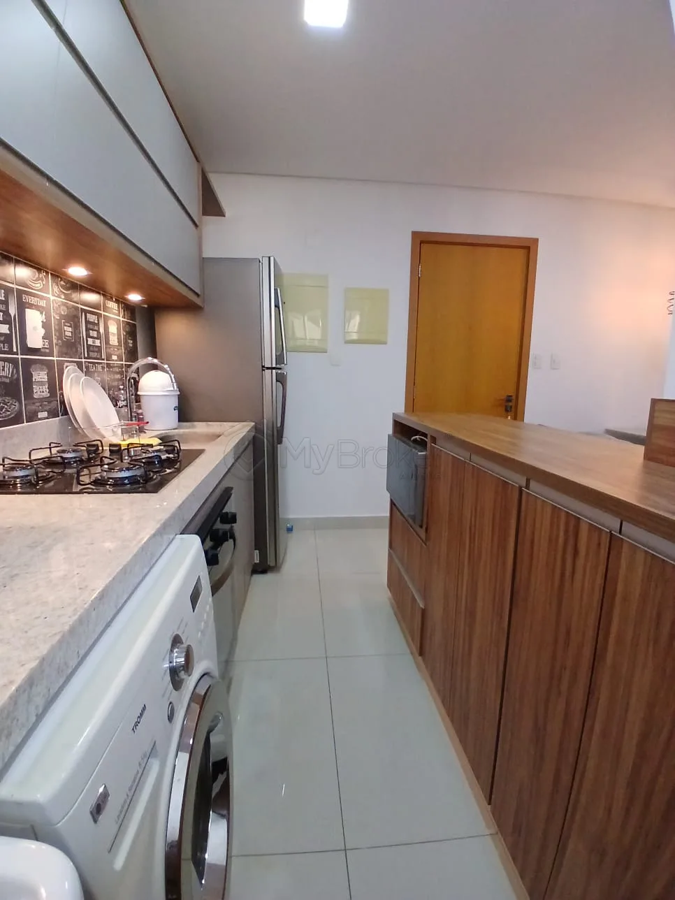 Alugar Apartamento / Padr&atilde;o em Goi&acirc;nia R$ 2.800,00 - Foto 1