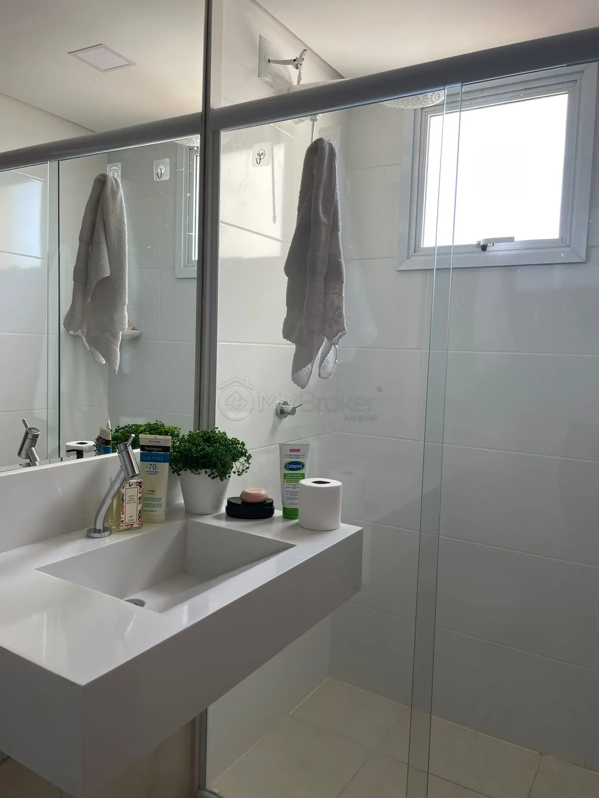 Alugar Apartamento / Padr&atilde;o em Goi&acirc;nia R$ 5.500,00 - Foto 16