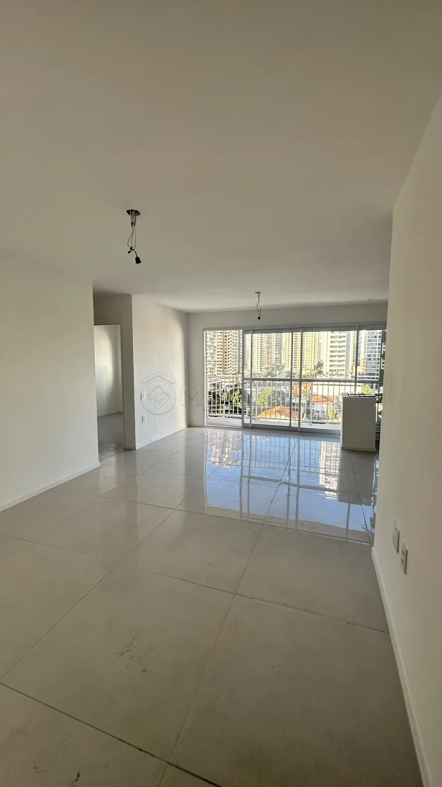 Alugar Apartamento / Padr&atilde;o em Goi&acirc;nia R$ 5.500,00 - Foto 2