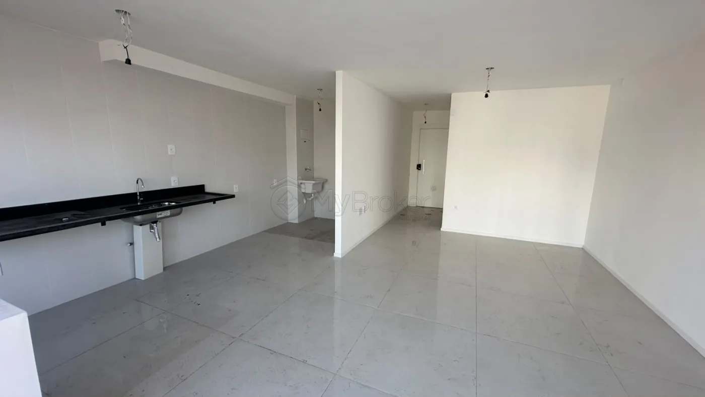 Alugar Apartamento / Padr&atilde;o em Goi&acirc;nia R$ 5.500,00 - Foto 3