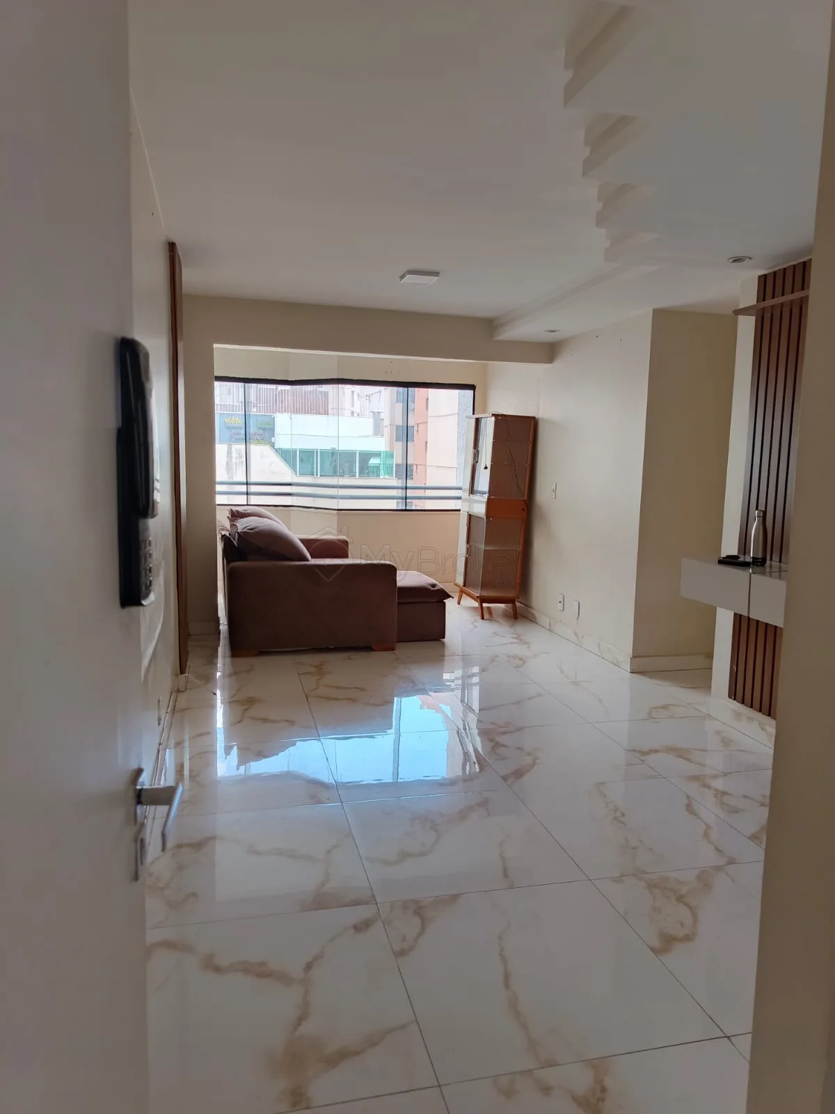 Alugar Apartamento / Padr&atilde;o em Goi&acirc;nia R$ 3.900,00 - Foto 1