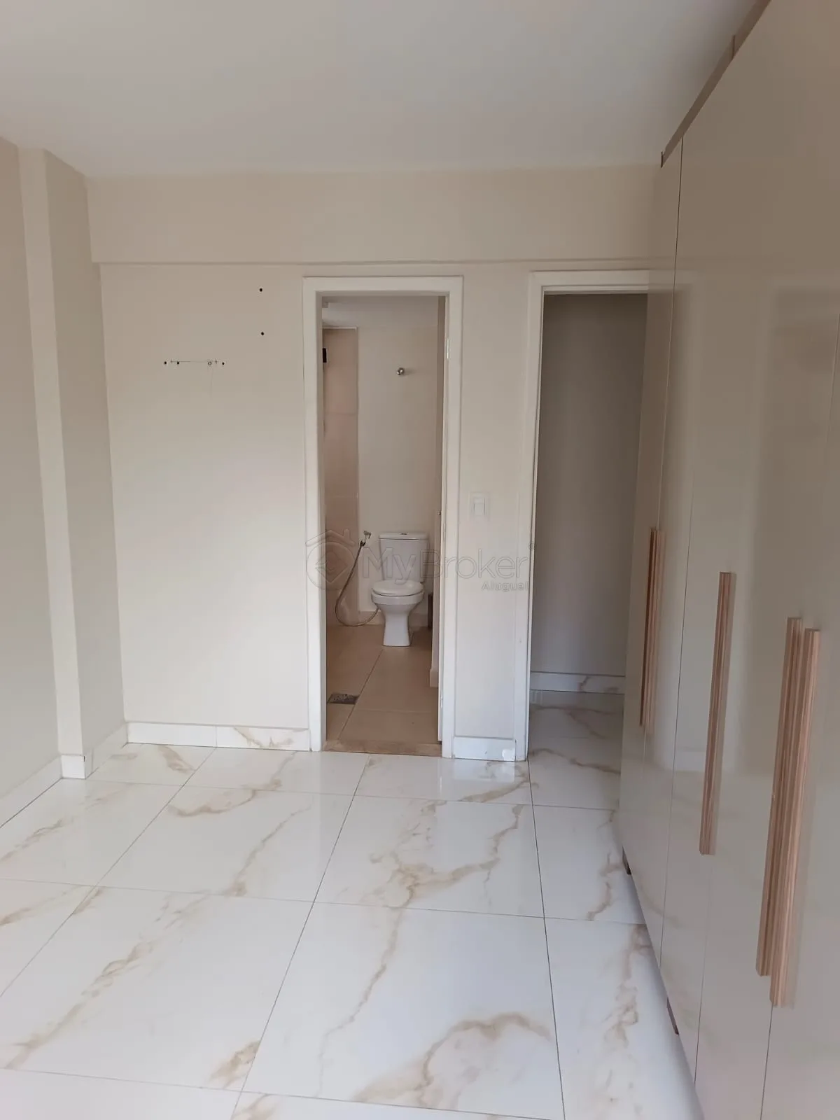 Alugar Apartamento / Padr&atilde;o em Goi&acirc;nia R$ 3.900,00 - Foto 18