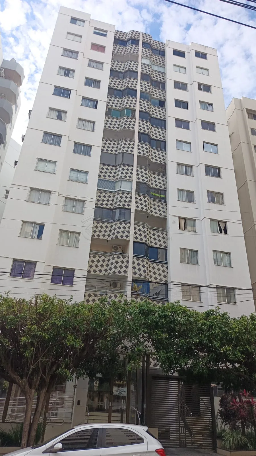 Alugar Apartamento / Padr&atilde;o em Goi&acirc;nia R$ 3.900,00 - Foto 23