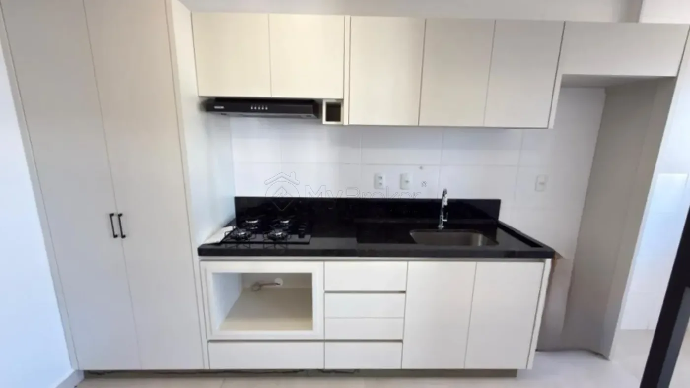 Alugar Apartamento / Padr&atilde;o em Goi&acirc;nia R$ 4.300,00 - Foto 4
