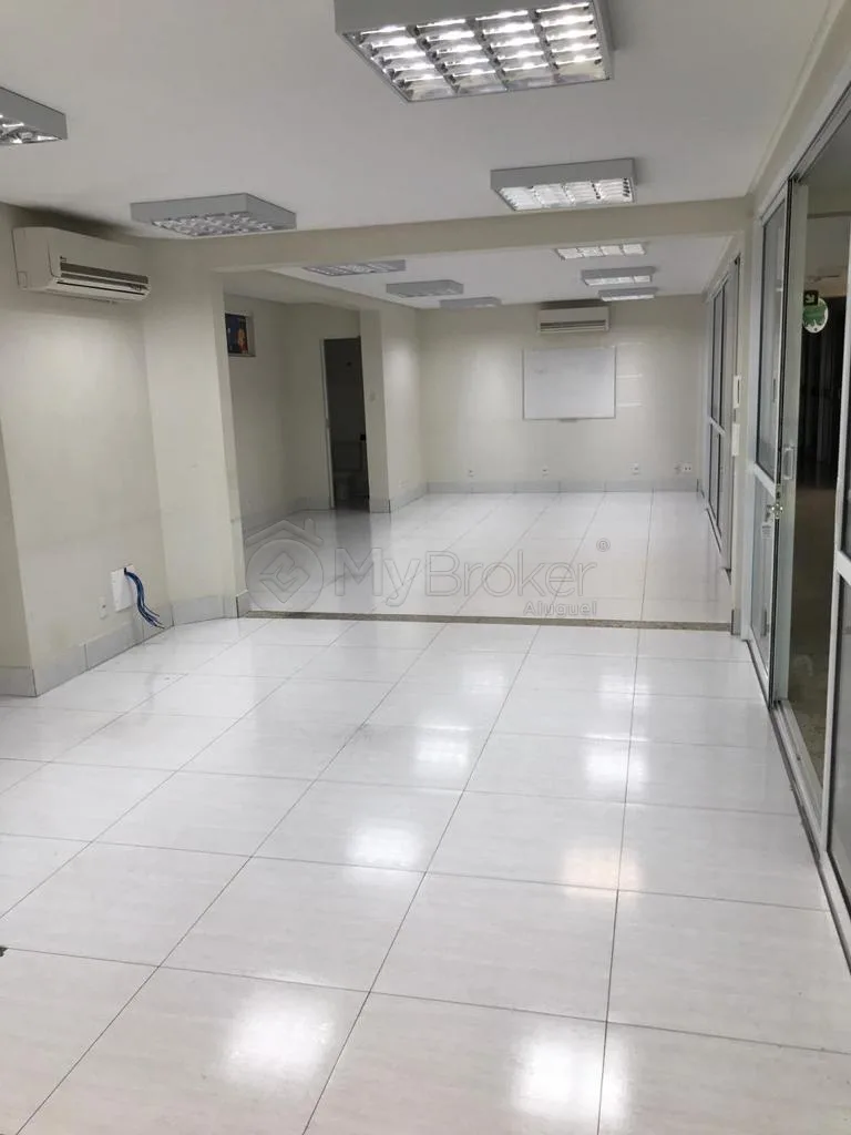 Alugar Comercial / Pr&eacute;dio em Goi&acirc;nia R$ 45.000,00 - Foto 2