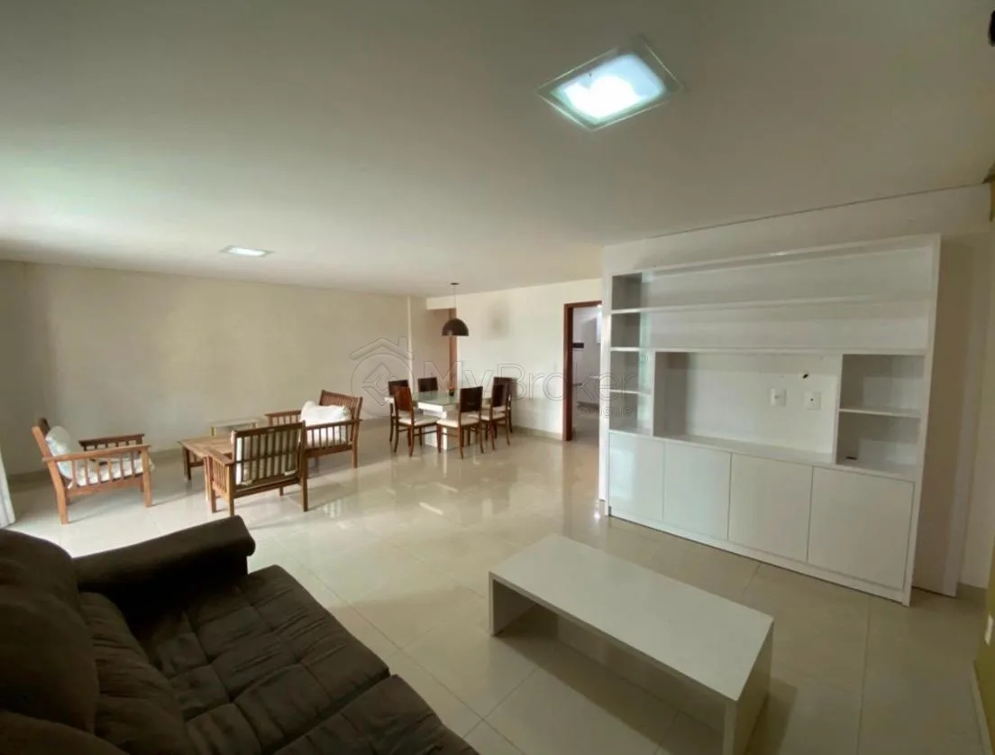 Alugar Casa / Condom&iacute;nio em Senador Canedo R$ 15.500,00 - Foto 36