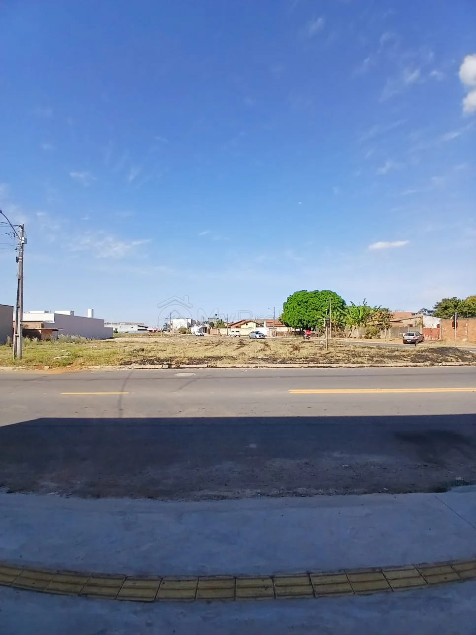 Alugar Comercial / Galp&atilde;o em Aparecida de Goi&acirc;nia R$ 5.900,00 - Foto 6