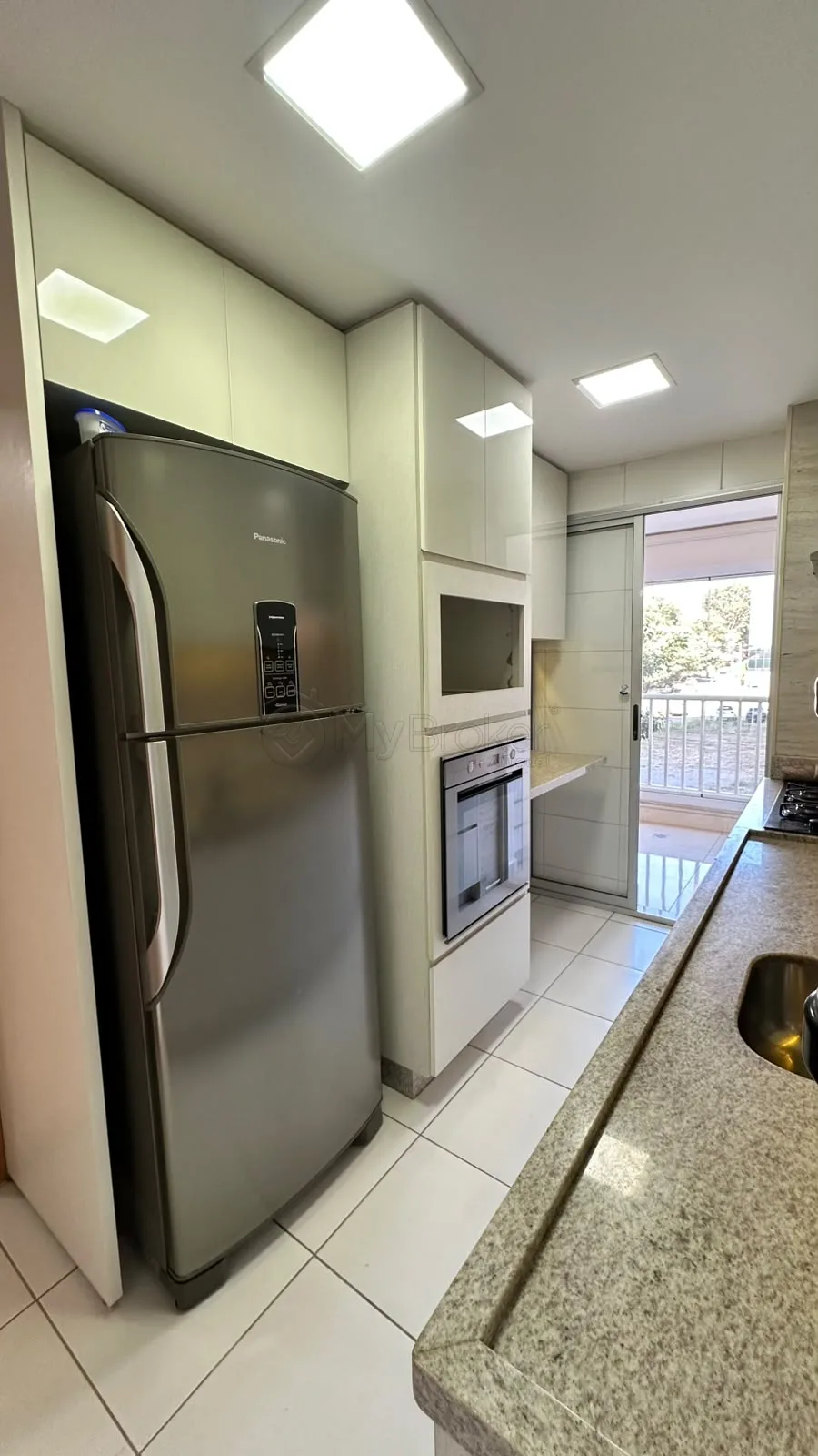 Alugar Apartamento / Padr&atilde;o em Goi&acirc;nia R$ 5.900,00 - Foto 6