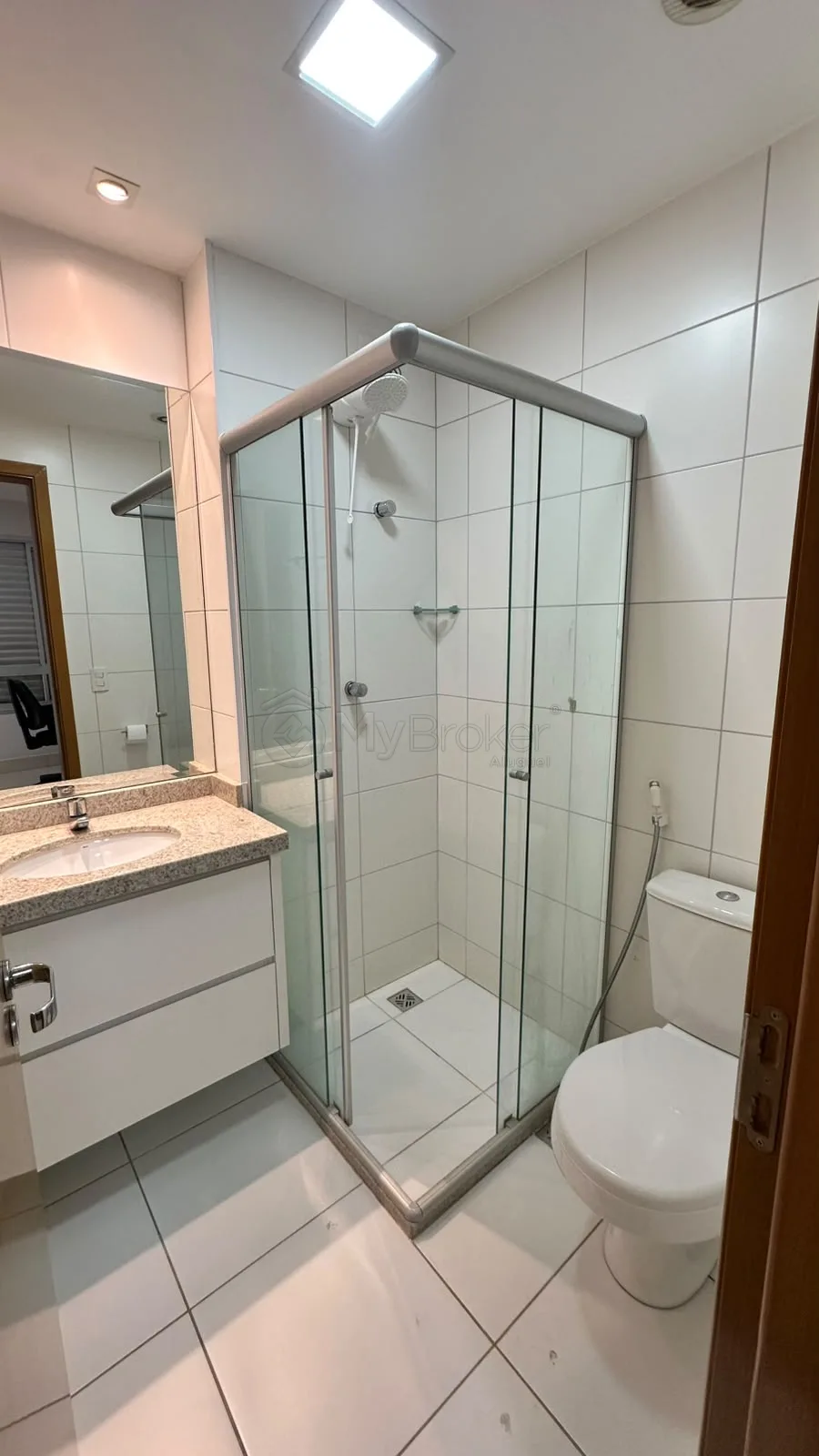 Alugar Apartamento / Padr&atilde;o em Goi&acirc;nia R$ 5.900,00 - Foto 17