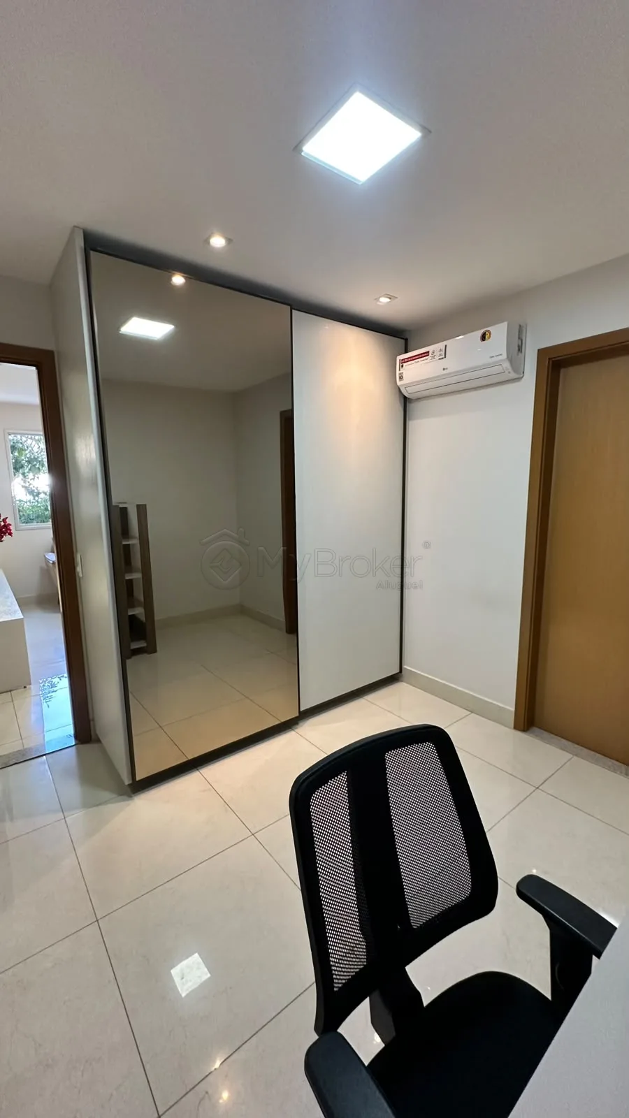 Alugar Apartamento / Padr&atilde;o em Goi&acirc;nia R$ 5.900,00 - Foto 19