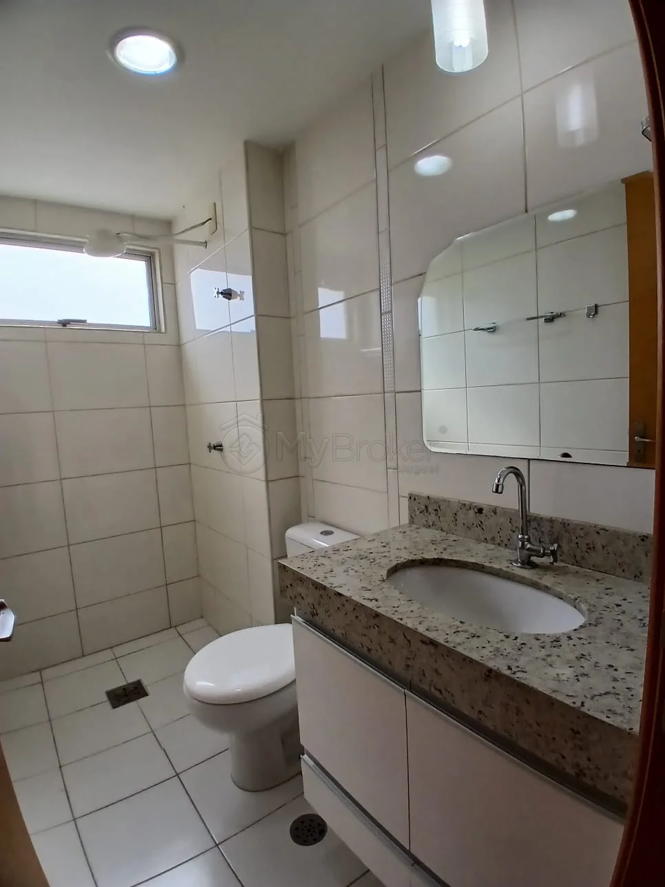 Alugar Apartamento / Padr&atilde;o em Goi&acirc;nia R$ 2.000,00 - Foto 7