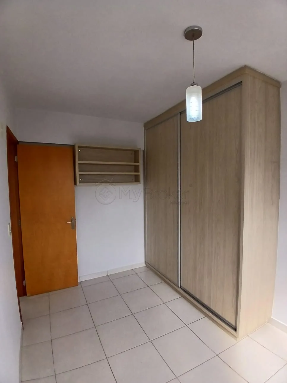 Alugar Apartamento / Padr&atilde;o em Goi&acirc;nia R$ 2.000,00 - Foto 9
