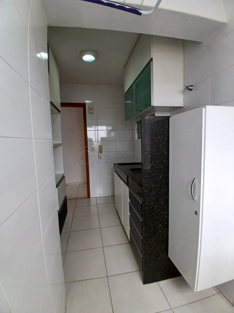 Alugar Apartamento / Padr&atilde;o em Goi&acirc;nia R$ 2.000,00 - Foto 12