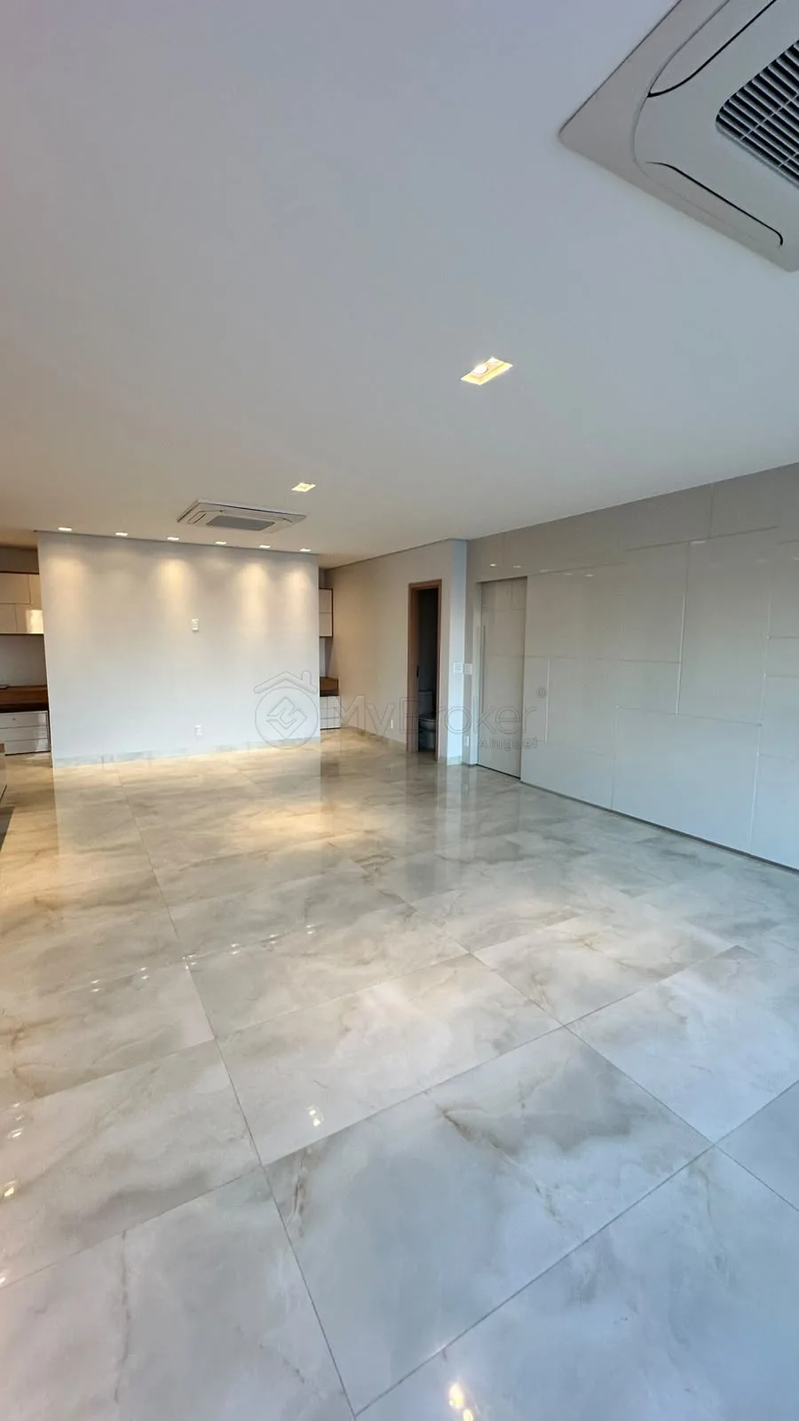 Alugar Apartamento / Padr&atilde;o em Goi&acirc;nia R$ 12.000,00 - Foto 5