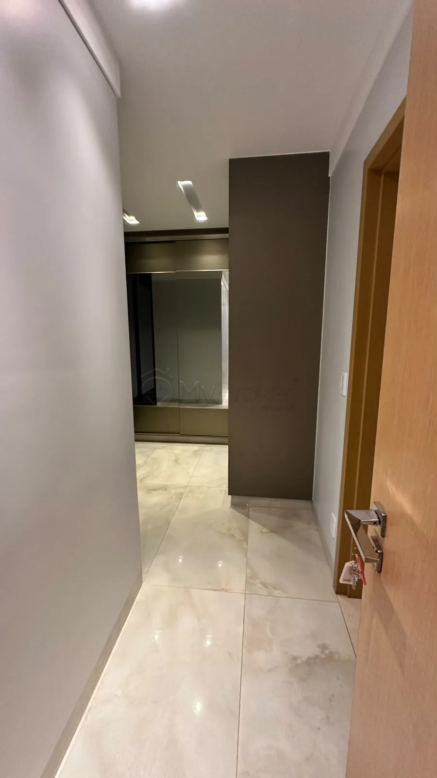 Alugar Apartamento / Padr&atilde;o em Goi&acirc;nia R$ 12.000,00 - Foto 24