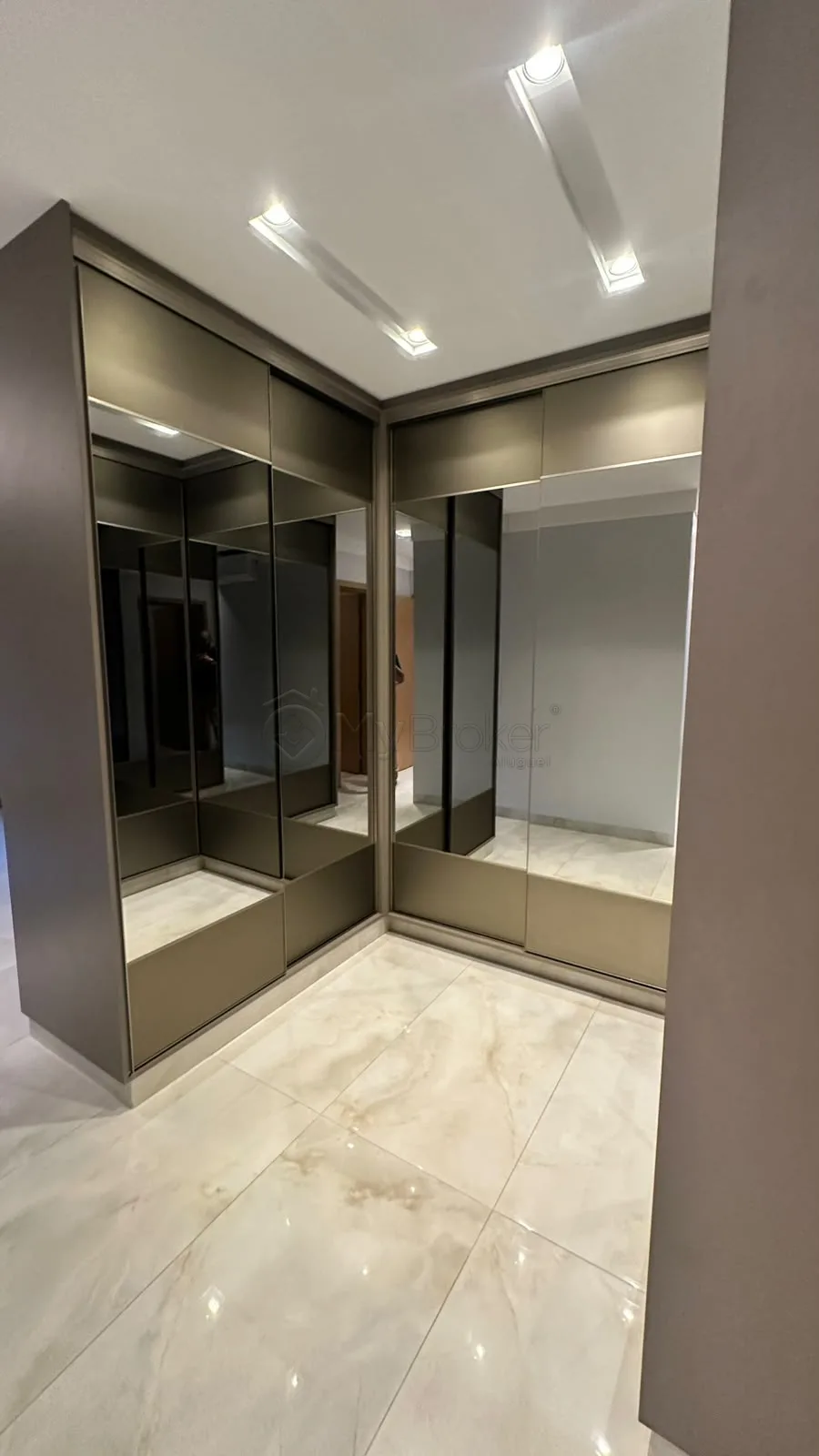 Alugar Apartamento / Padr&atilde;o em Goi&acirc;nia R$ 12.000,00 - Foto 25