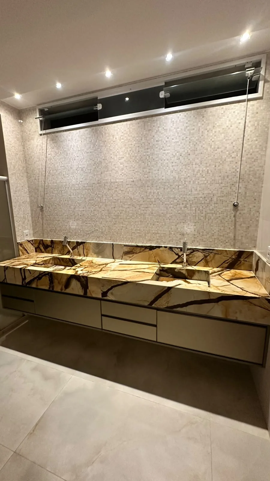 Alugar Apartamento / Padr&atilde;o em Goi&acirc;nia R$ 12.000,00 - Foto 33