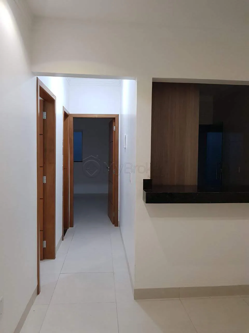 Alugar Casa / Padr&atilde;o em Goi&acirc;nia R$ 2.700,00 - Foto 6