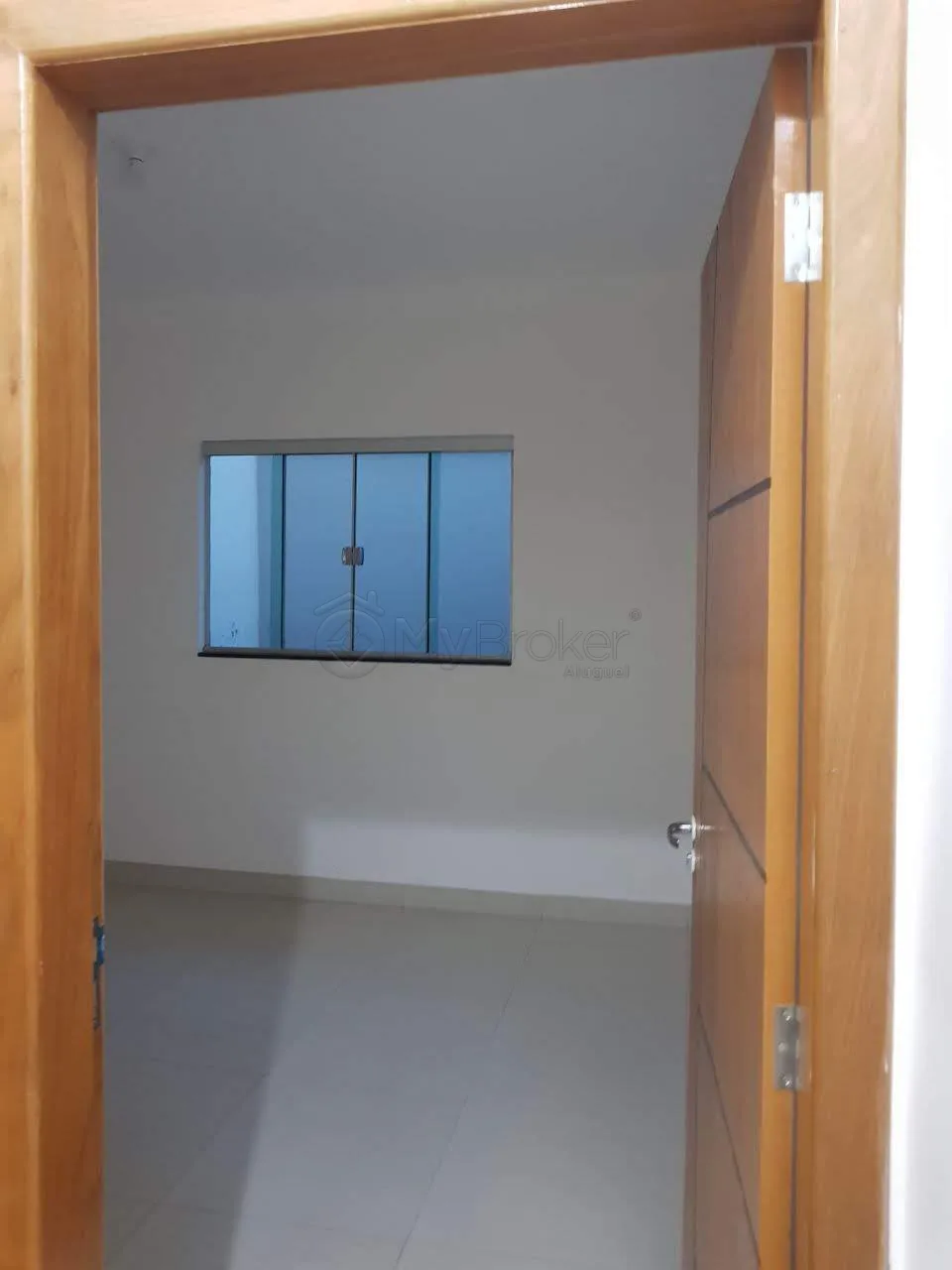 Alugar Casa / Padr&atilde;o em Goi&acirc;nia R$ 2.700,00 - Foto 14
