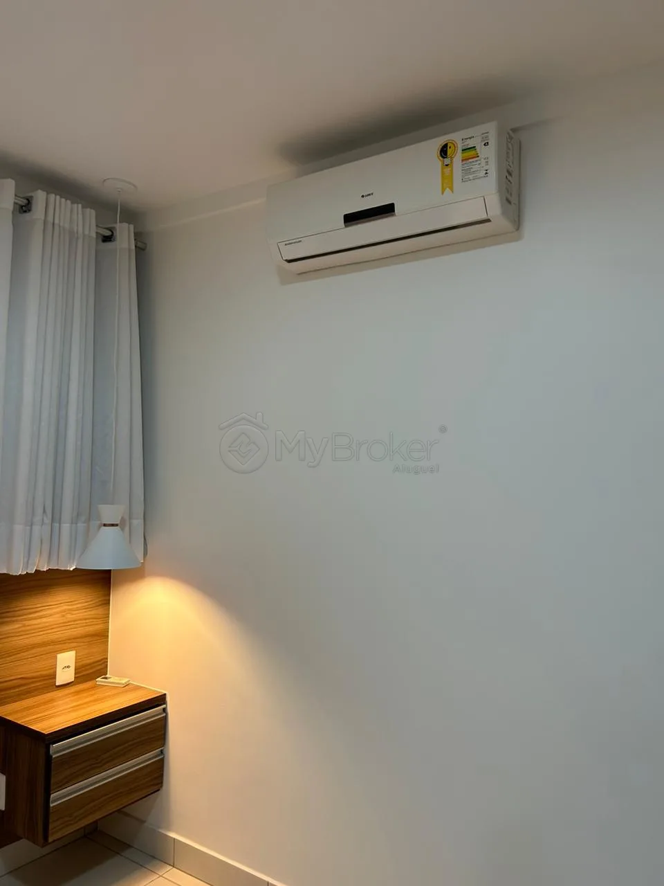 Alugar Apartamento / Padr&atilde;o em Goi&acirc;nia R$ 3.290,00 - Foto 2