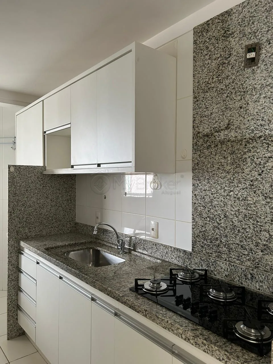 Alugar Apartamento / Padr&atilde;o em Goi&acirc;nia R$ 3.290,00 - Foto 18