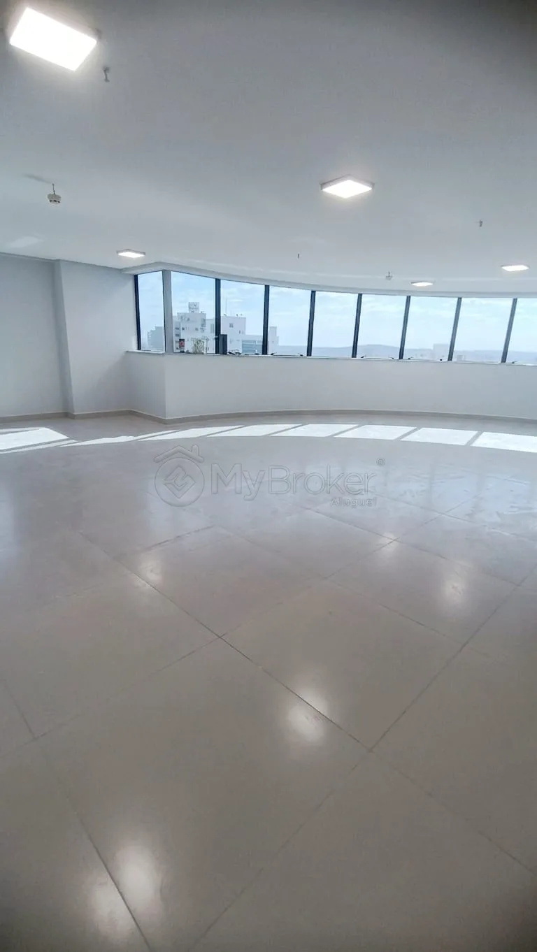 Alugar Comercial / Sala em Condom&iacute;nio em Goi&acirc;nia R$ 6.000,00 - Foto 4