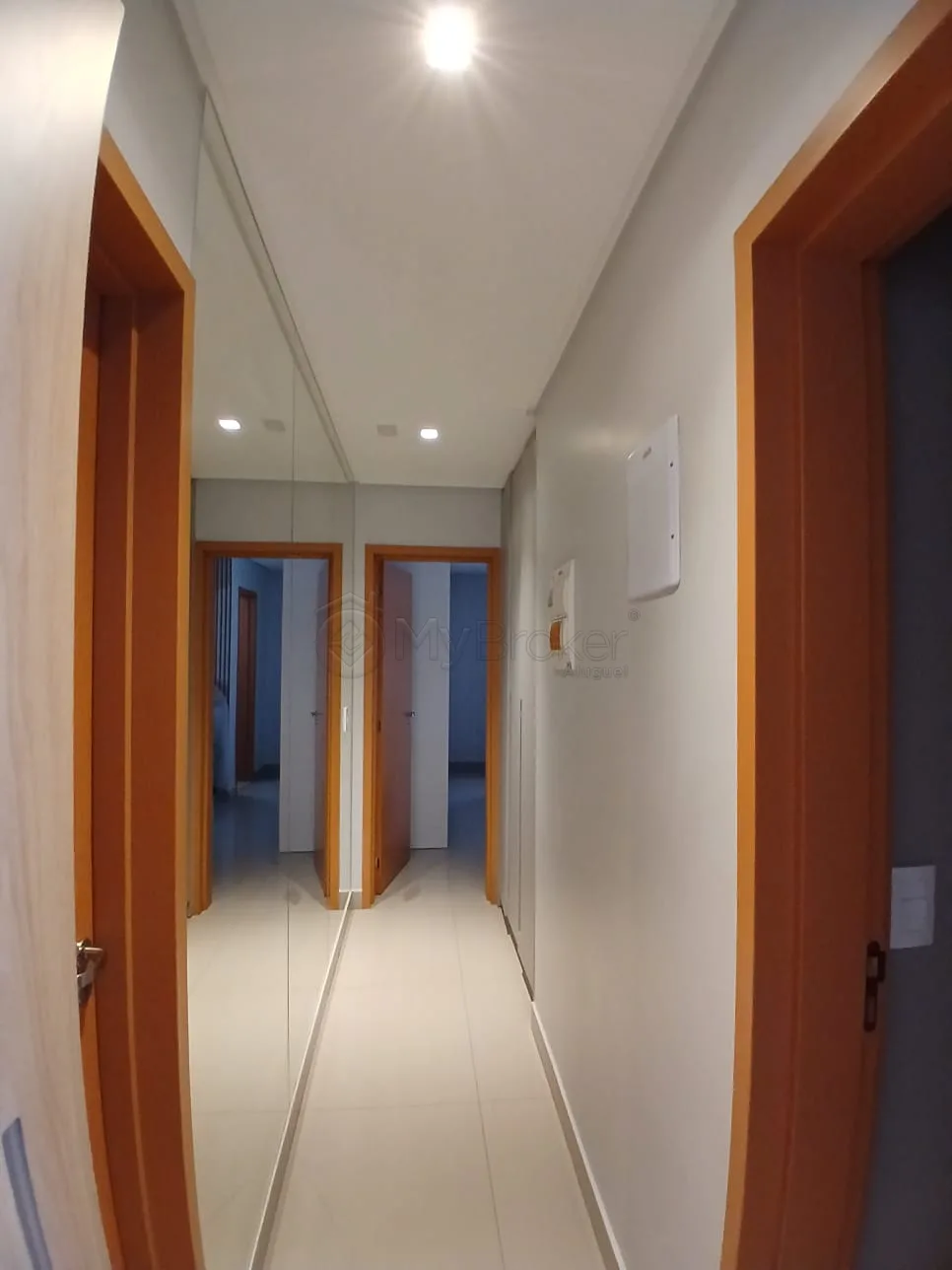 Alugar Apartamento / Padr&atilde;o em Goi&acirc;nia R$ 7.900,00 - Foto 6