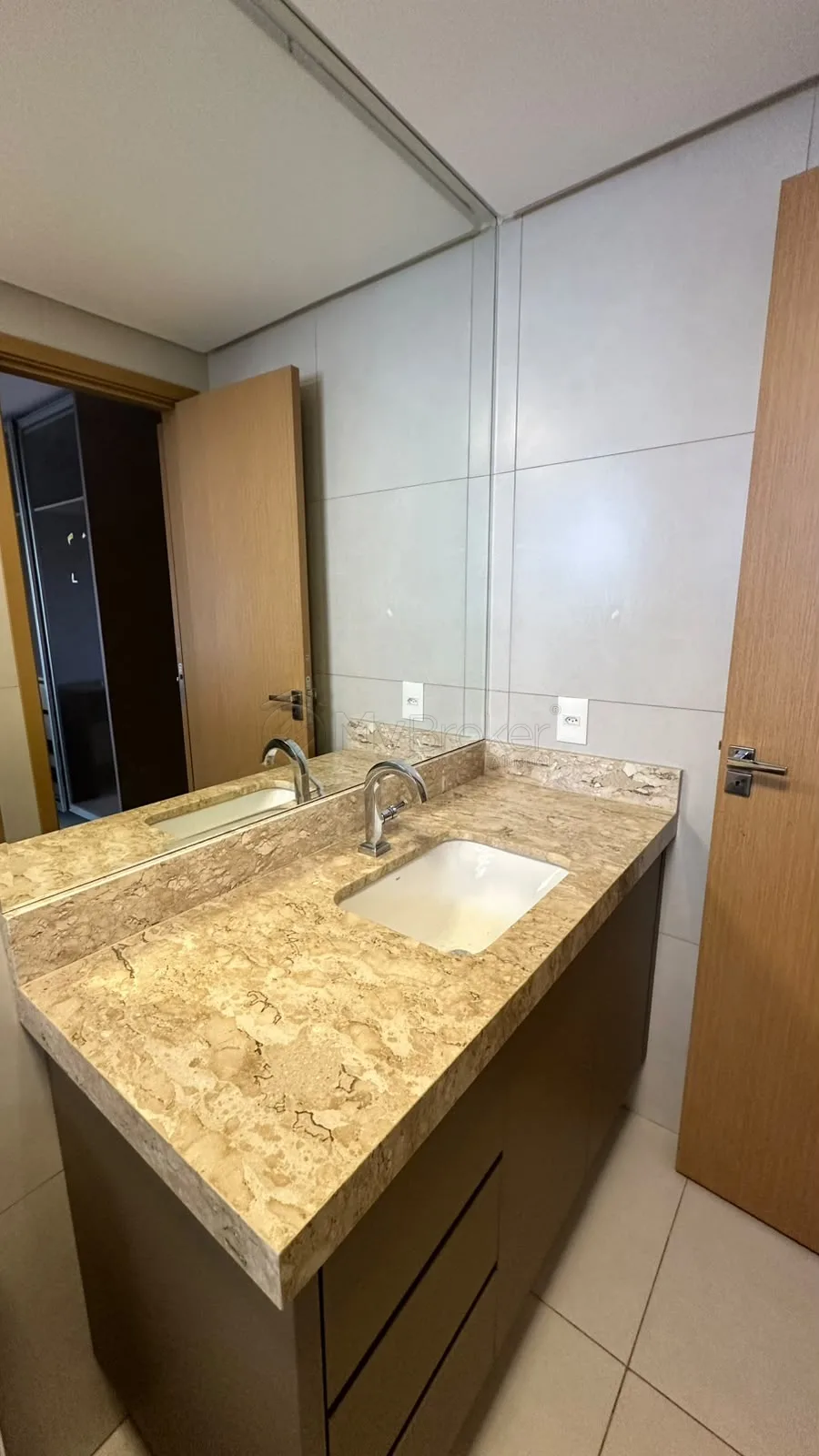 Alugar Apartamento / Padr&atilde;o em Goi&acirc;nia R$ 8.000,00 - Foto 30