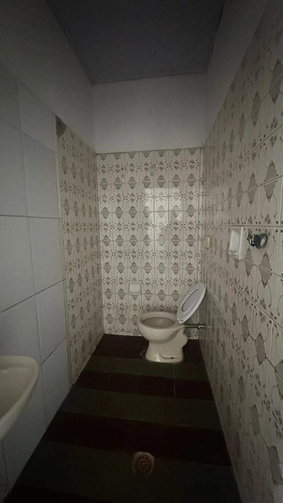 Alugar Casa / Padr&atilde;o em Goi&acirc;nia R$ 1.200,00 - Foto 17