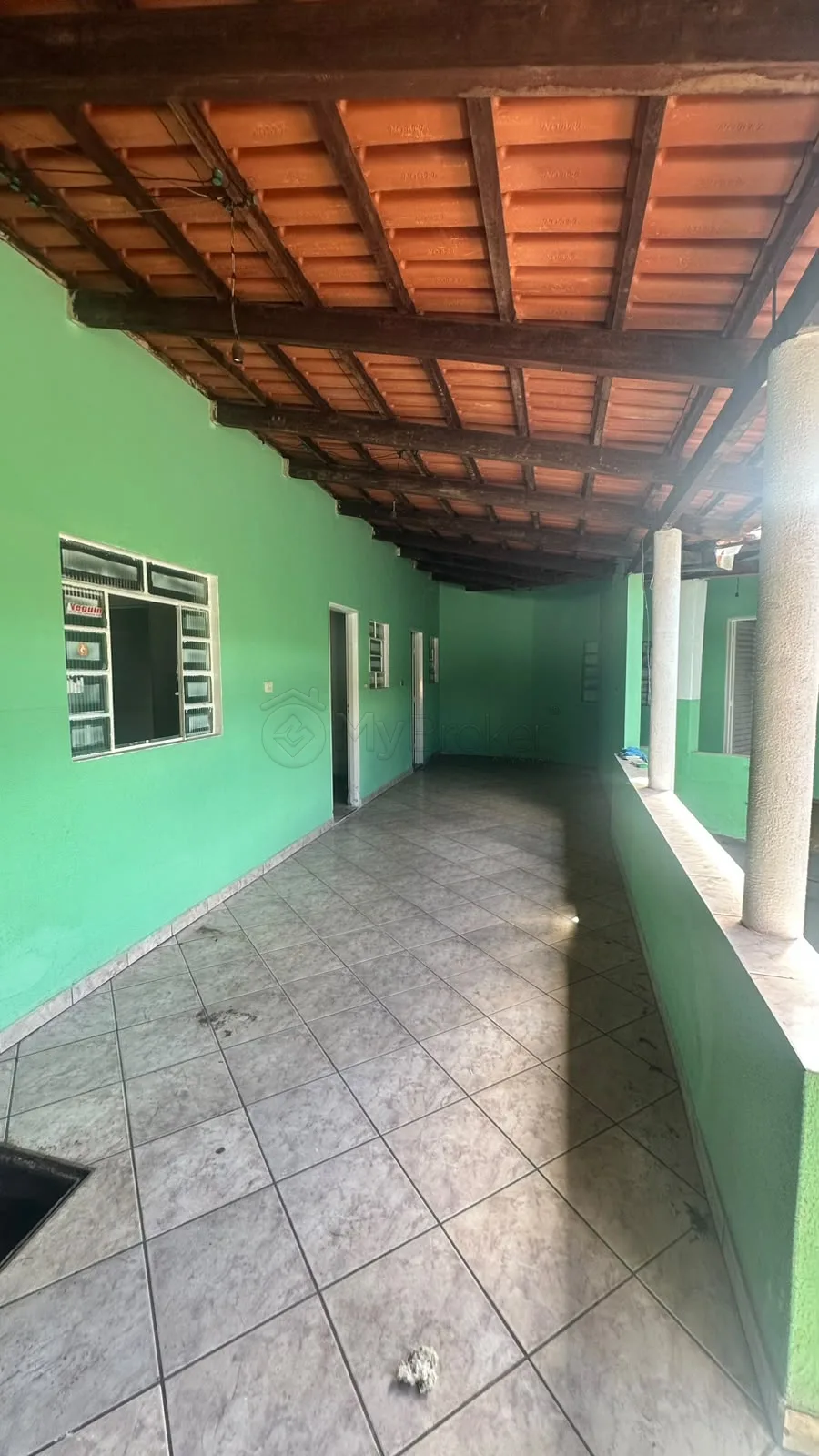 Alugar Casa / Padr&atilde;o em Goi&acirc;nia R$ 1.200,00 - Foto 2