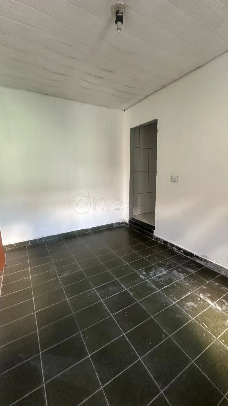 Alugar Casa / Padr&atilde;o em Goi&acirc;nia R$ 1.200,00 - Foto 11