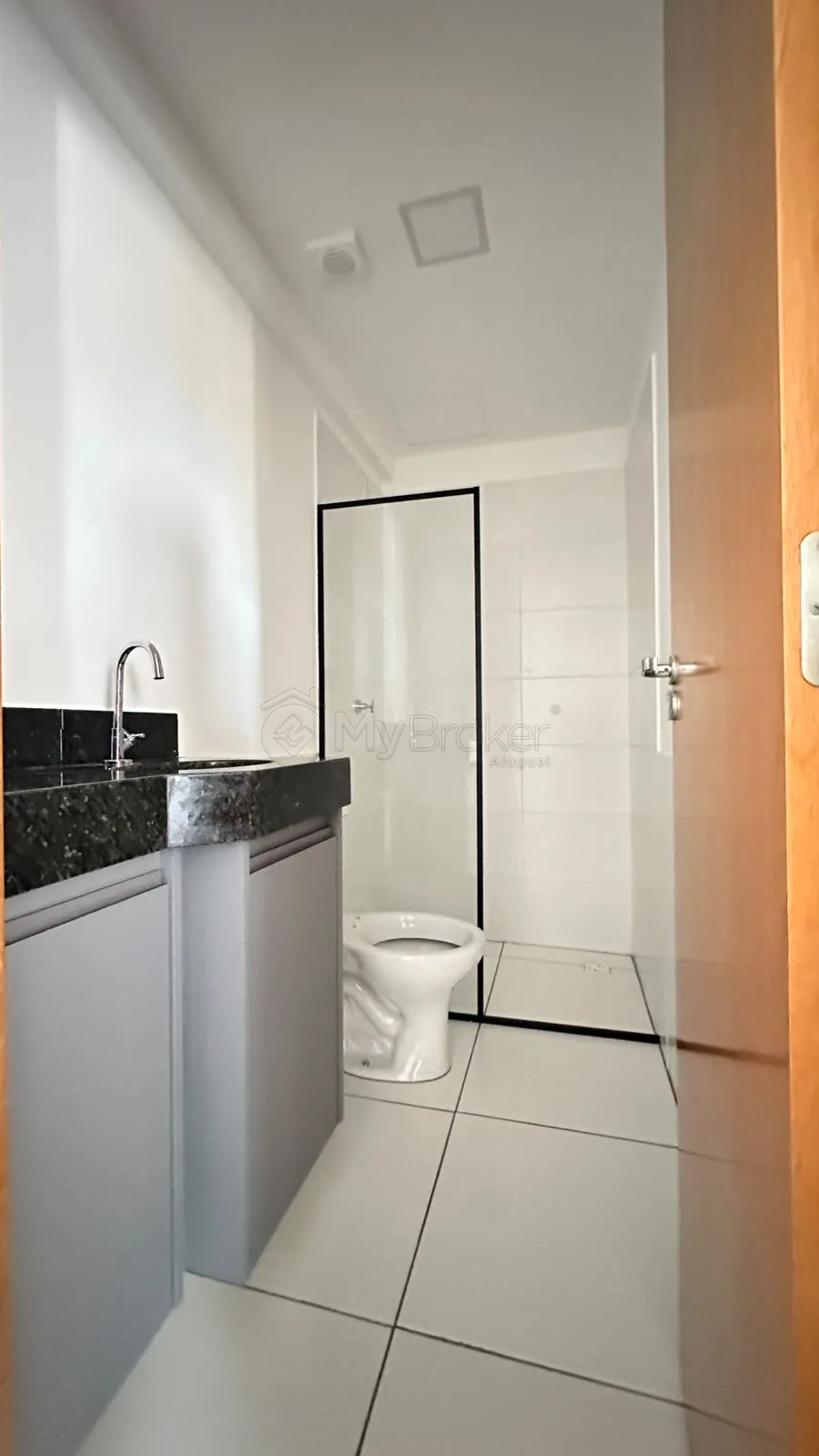 Alugar Apartamento / Flat em Goi&acirc;nia R$ 1.700,00 - Foto 16