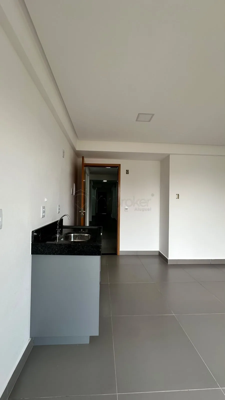 Alugar Apartamento / Flat em Goi&acirc;nia R$ 1.700,00 - Foto 4