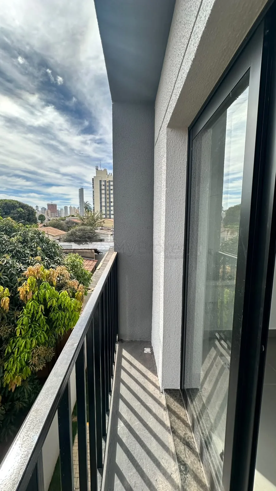 Alugar Apartamento / Flat em Goi&acirc;nia R$ 1.700,00 - Foto 12