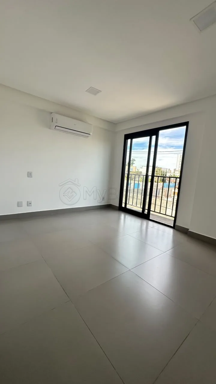 Alugar Apartamento / Flat em Goi&acirc;nia R$ 1.900,00 - Foto 1