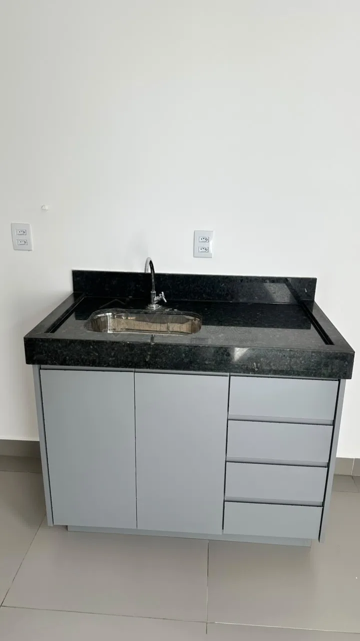 Alugar Apartamento / Flat em Goi&acirc;nia R$ 1.900,00 - Foto 7
