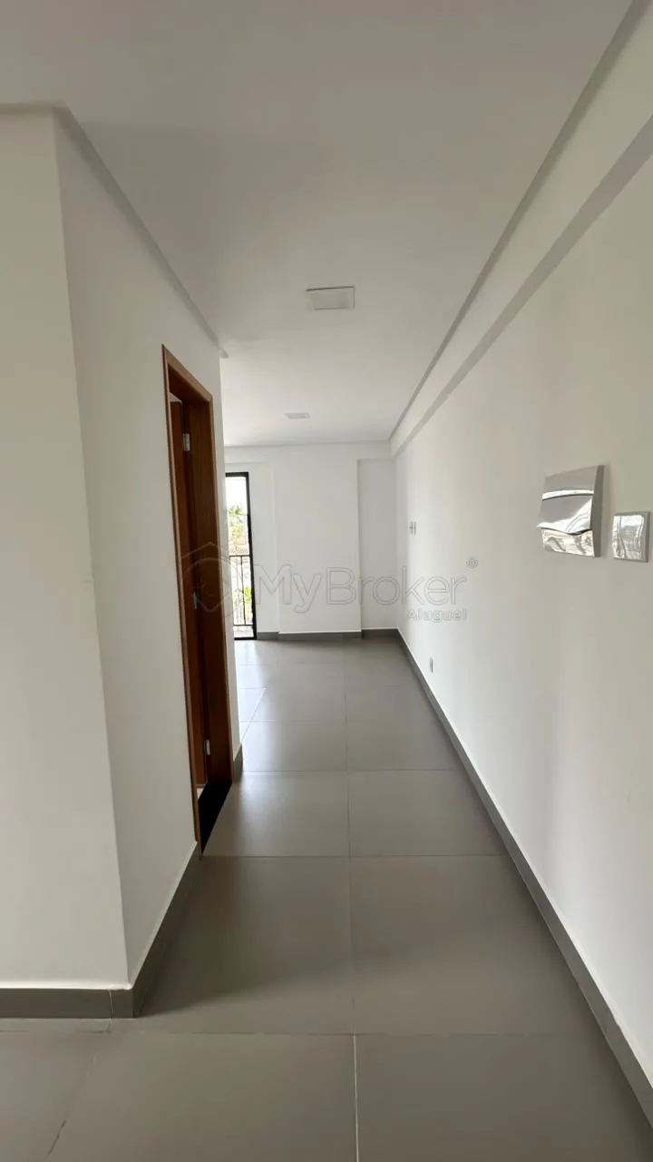 Alugar Apartamento / Flat em Goi&acirc;nia R$ 1.900,00 - Foto 5