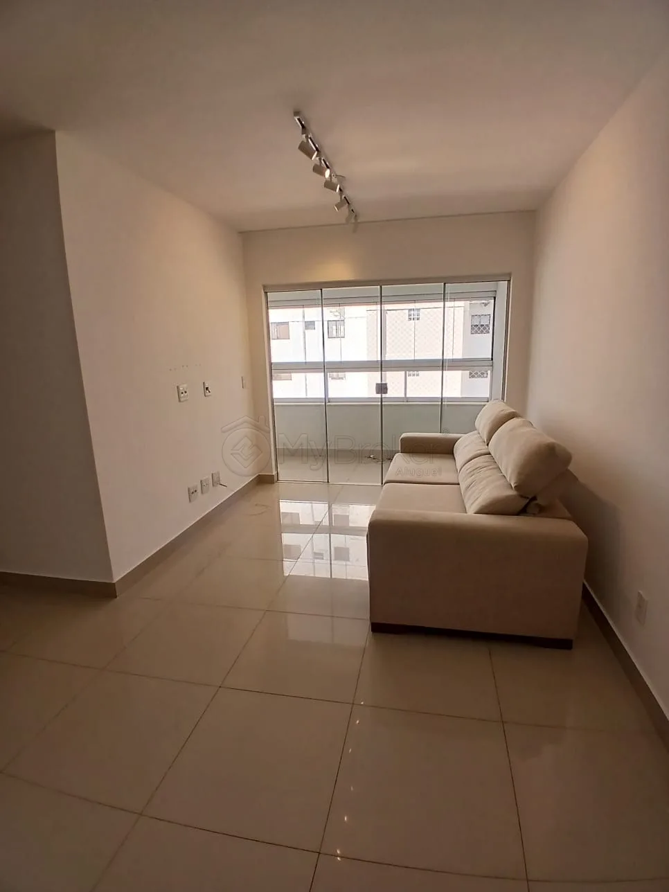 Alugar Apartamento / Padr&atilde;o em Goi&acirc;nia R$ 3.900,00 - Foto 2
