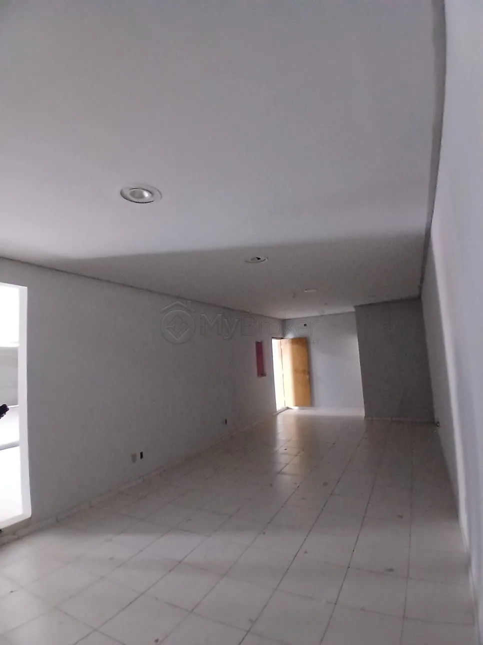 Alugar Comercial / Sala em Goi&acirc;nia R$ 9.800,00 - Foto 7