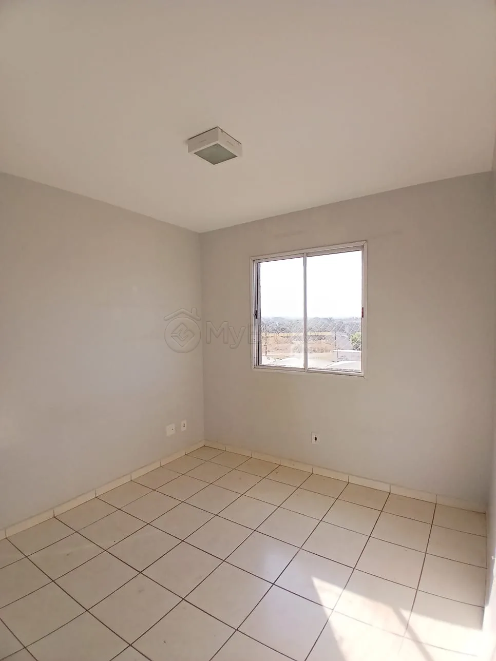 Alugar Apartamento / Padr&atilde;o em Goi&acirc;nia R$ 1.650,00 - Foto 3