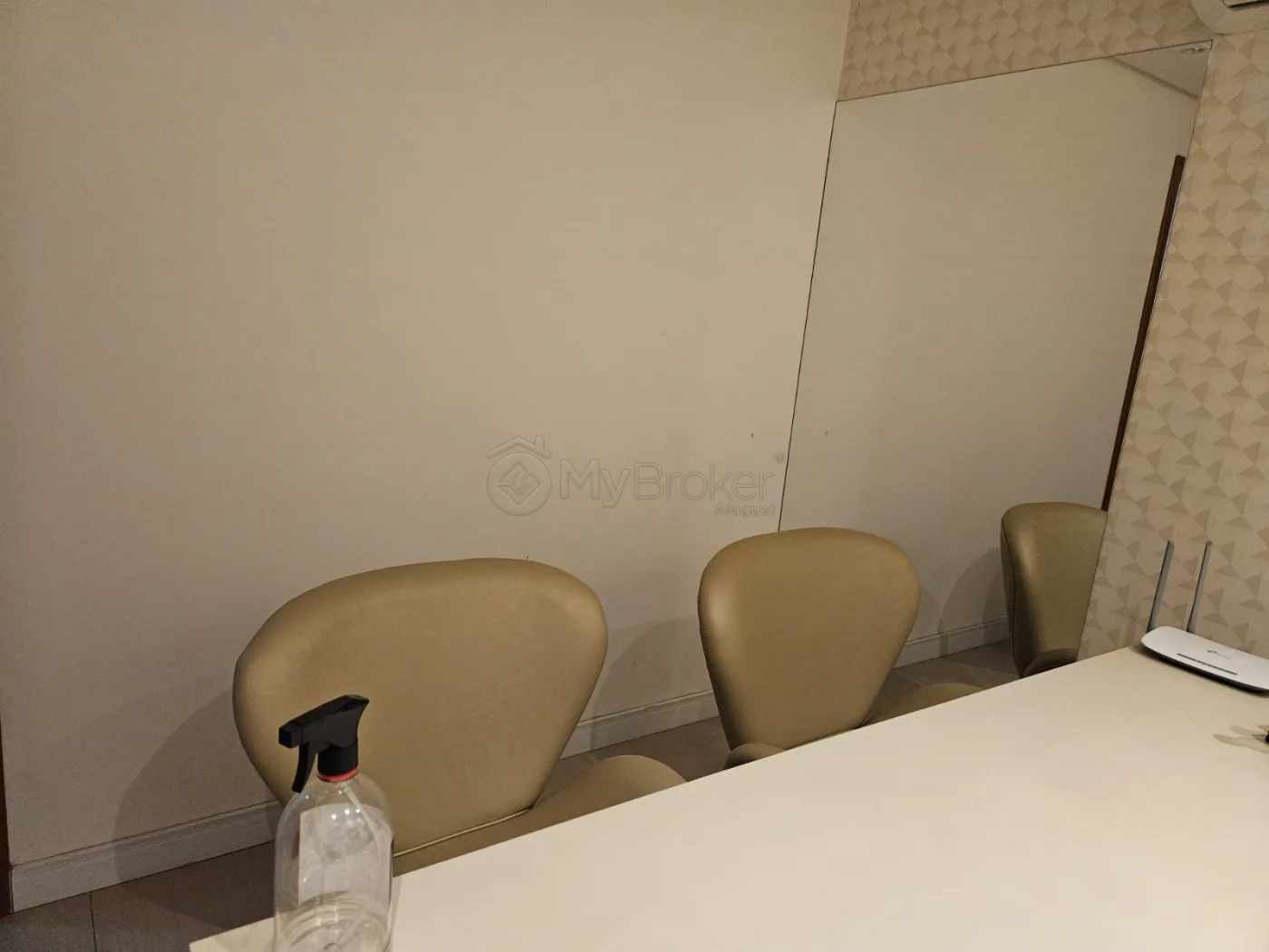 Alugar Comercial / Sala em Condom&iacute;nio em Goi&acirc;nia R$ 3.500,00 - Foto 6