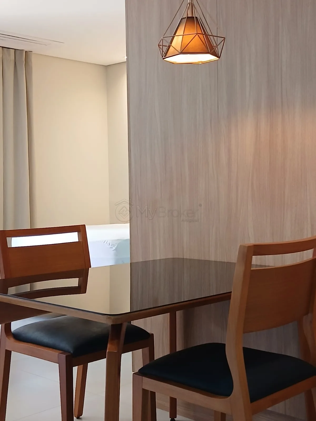 Alugar Apartamento / Flat em Goi&acirc;nia R$ 4.200,00 - Foto 2