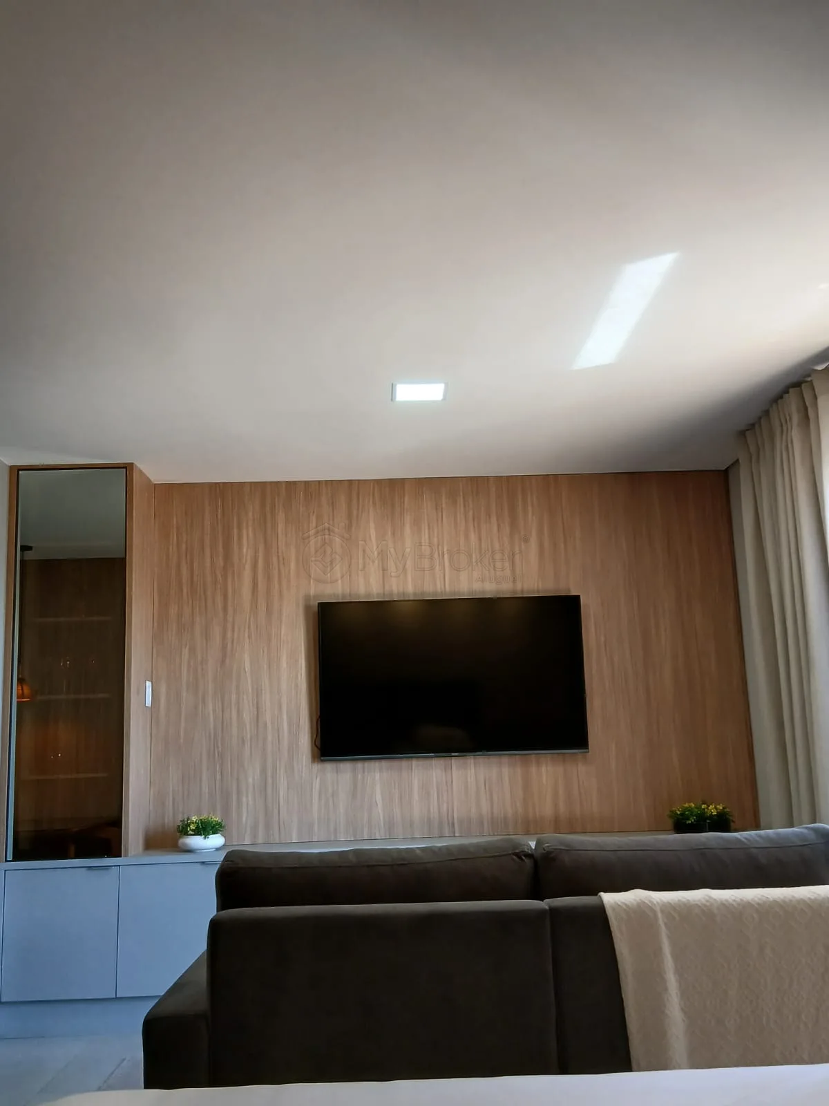 Alugar Apartamento / Flat em Goi&acirc;nia R$ 4.200,00 - Foto 5