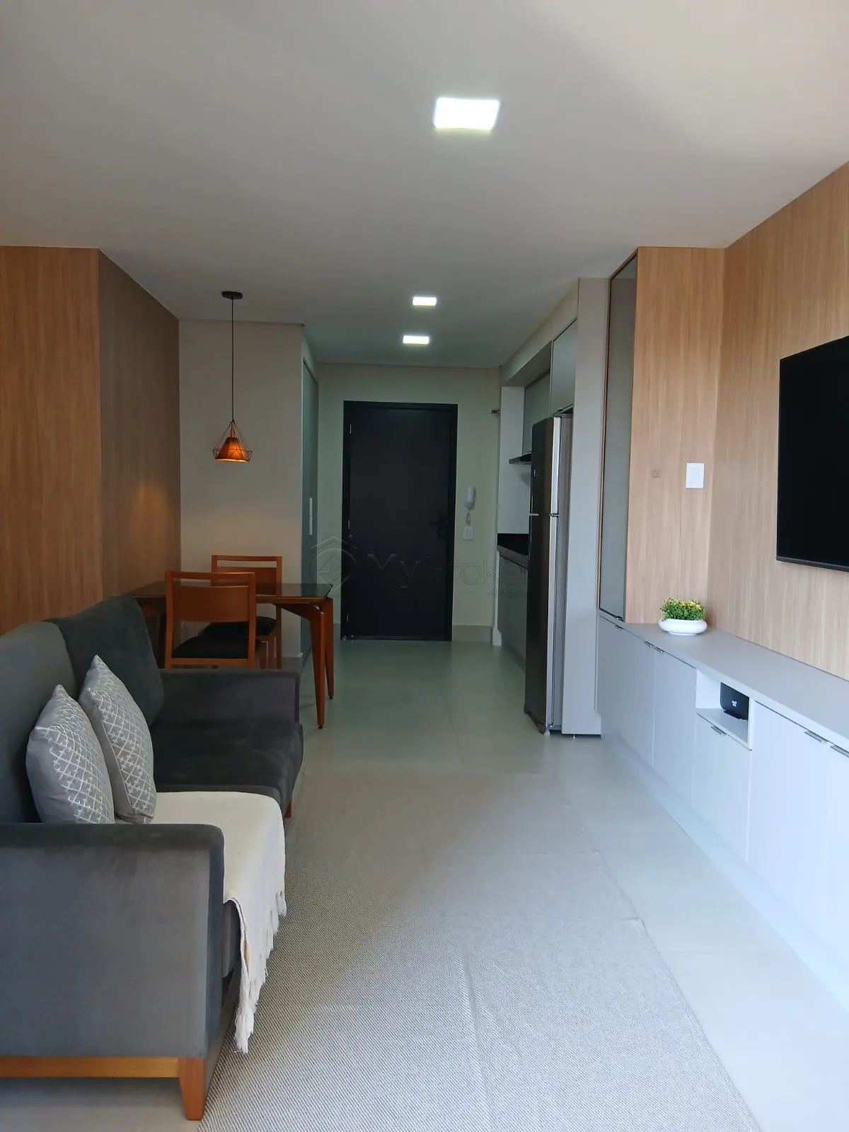 Alugar Apartamento / Flat em Goi&acirc;nia R$ 4.200,00 - Foto 4
