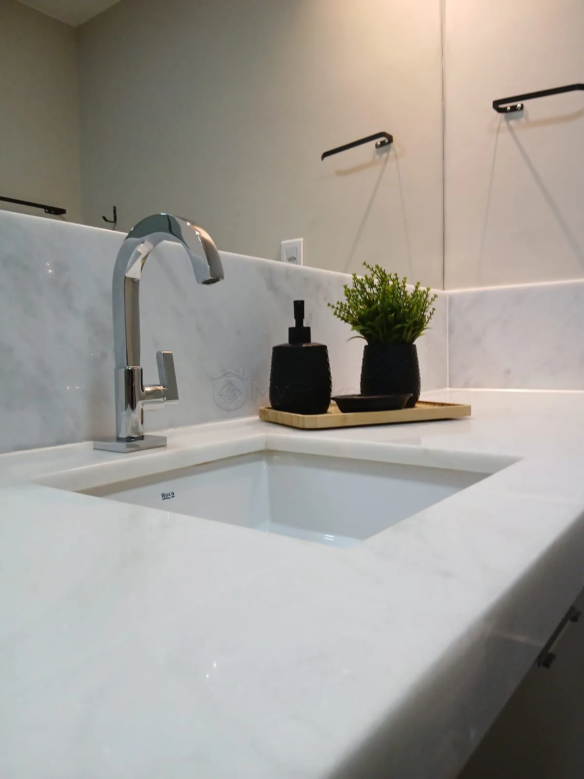 Alugar Apartamento / Flat em Goi&acirc;nia R$ 4.200,00 - Foto 15