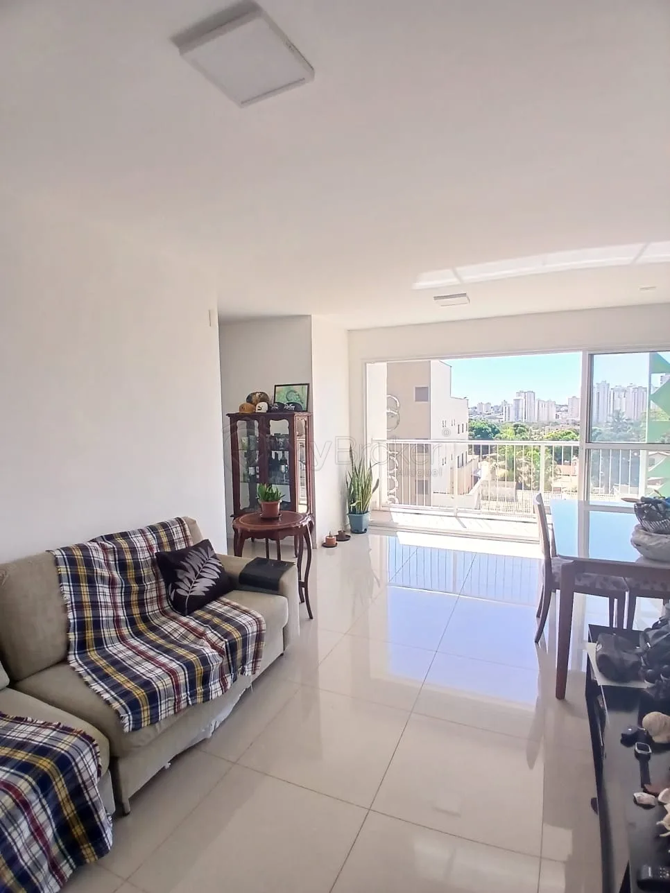 Alugar Apartamento / Padr&atilde;o em Goi&acirc;nia R$ 4.200,00 - Foto 23