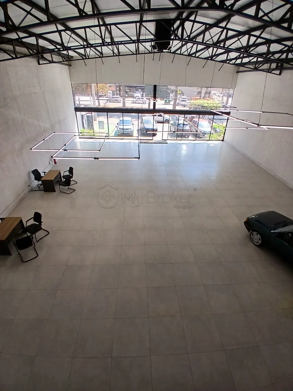 Alugar Comercial / Sala em Goi&acirc;nia R$ 40.000,00 - Foto 2