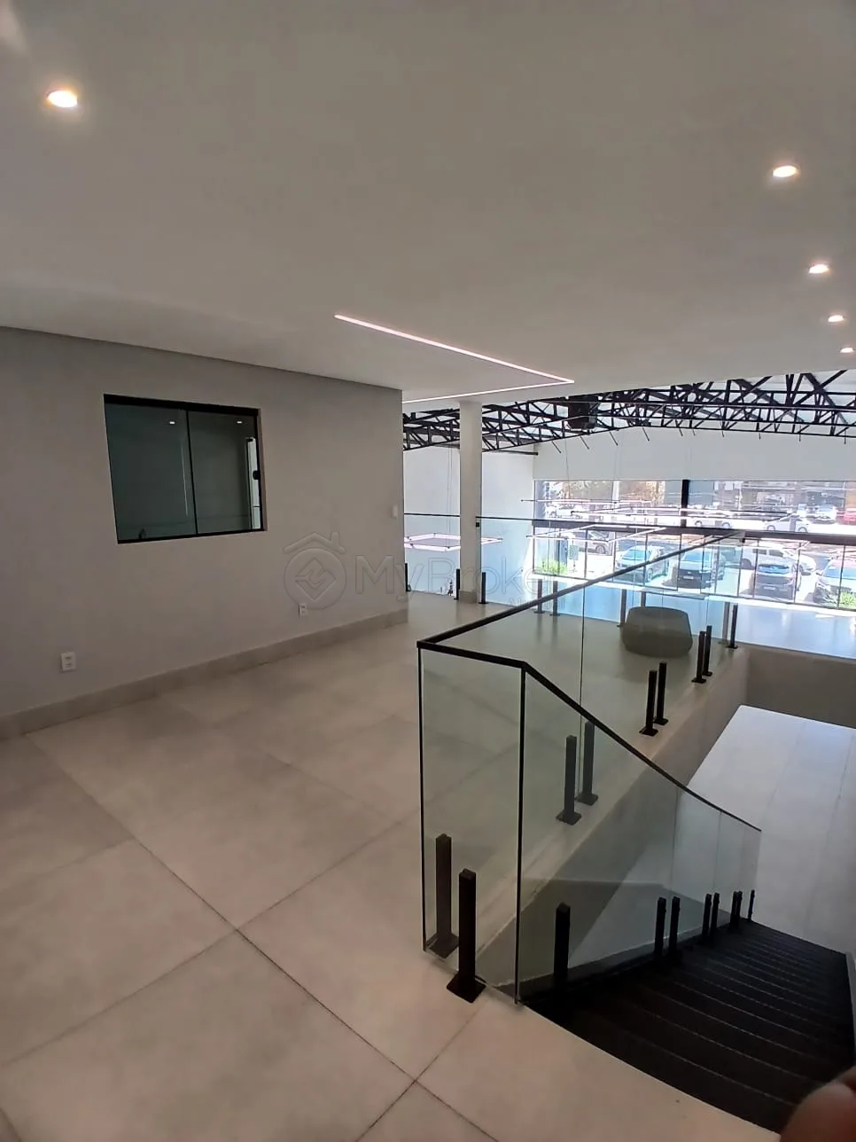 Alugar Comercial / Sala em Goi&acirc;nia R$ 40.000,00 - Foto 3