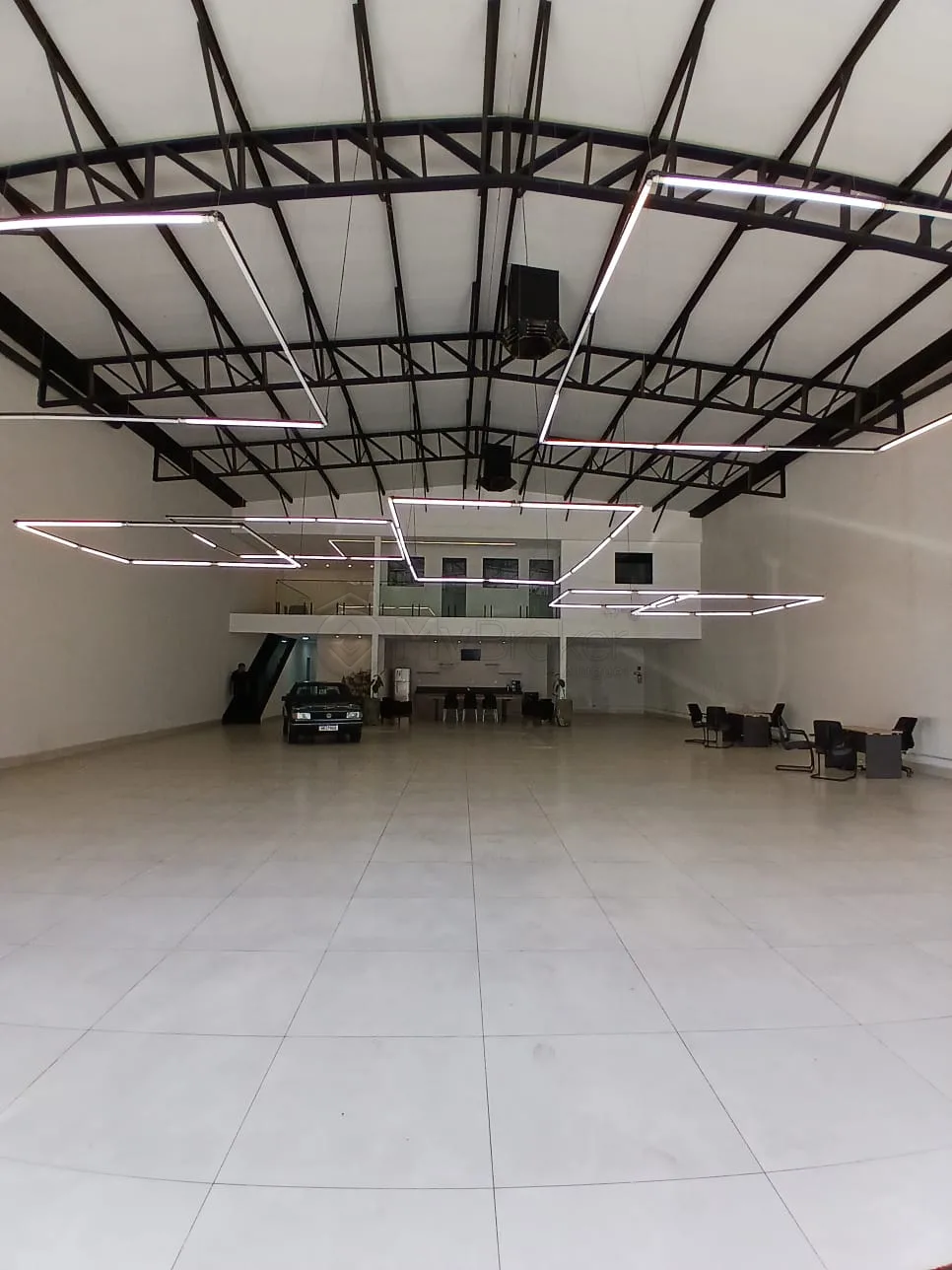 Alugar Comercial / Sala em Goi&acirc;nia R$ 40.000,00 - Foto 6