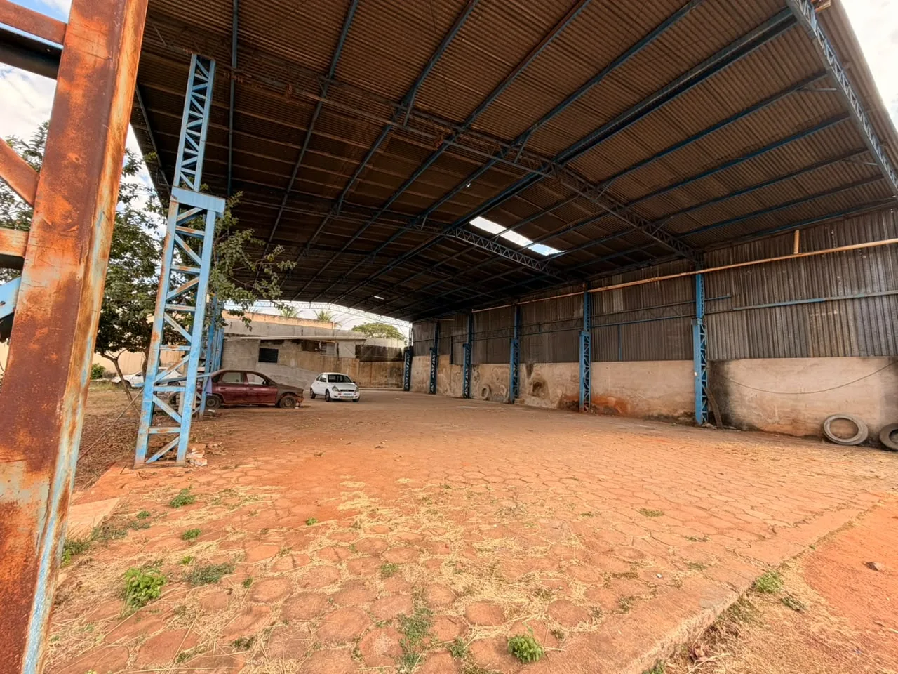 Alugar Comercial / Galp&atilde;o em Goi&acirc;nia R$ 80.000,00 - Foto 4